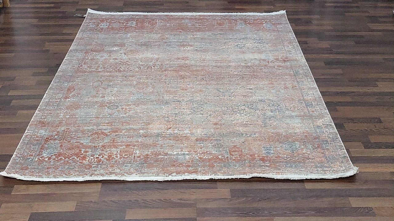 Code: 2347521  Size: 230 X 160 cm  Price Euro: 2875