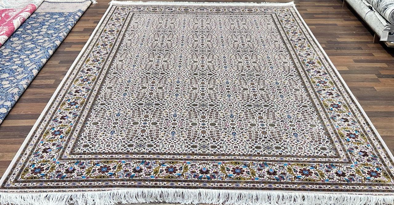 Code: 2481623  Size: 200x300 cm   Price Euro: 8940