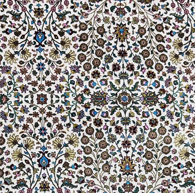 Code: 2481623  Size: 200x300 cm   Price Euro: 8940