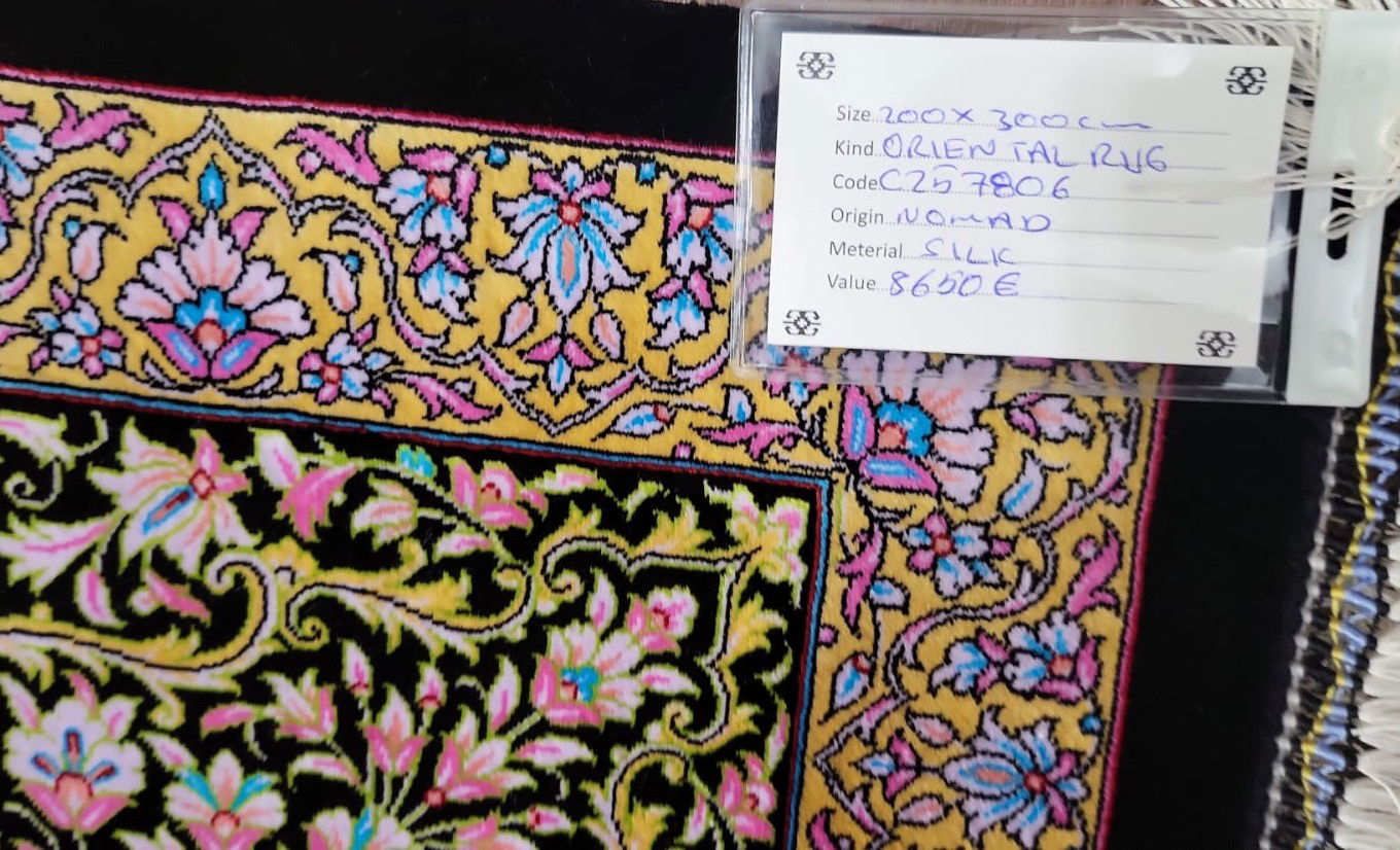 Code: C257806  Size:300c200 cm  Price Euro: 8650