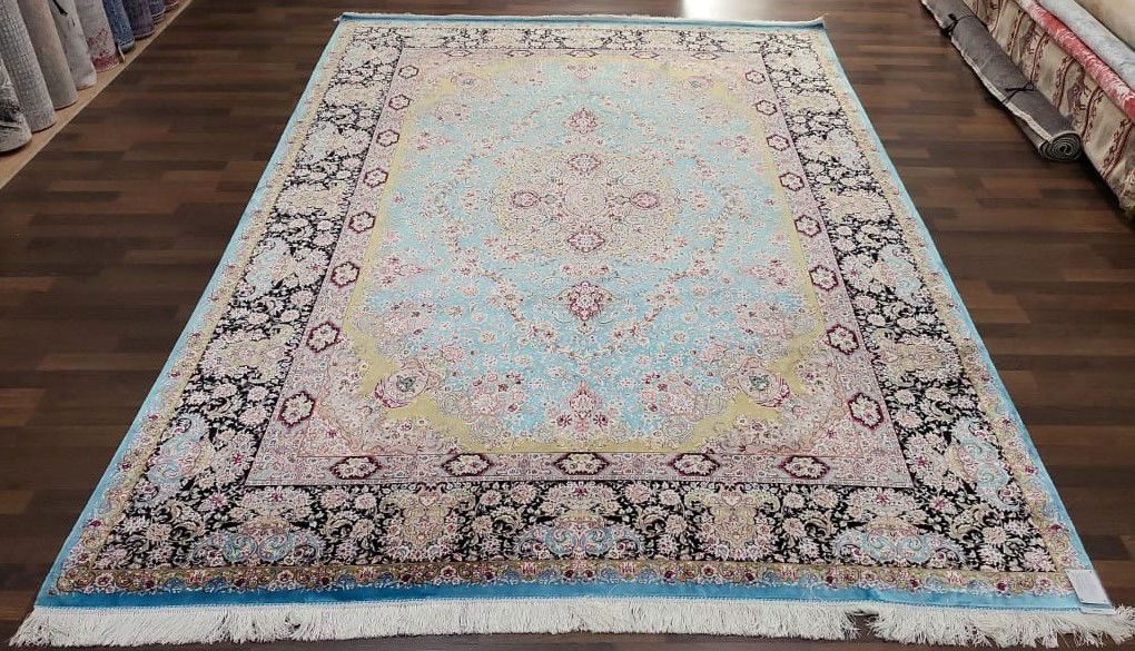       Code: C2572602    Size: 300X200 cm        Price Euro: 7850