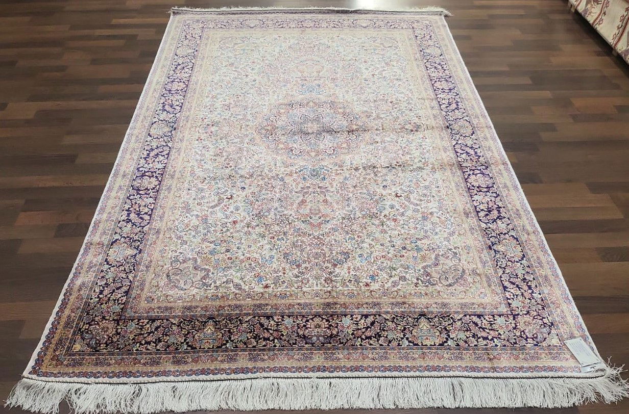 Code: C13020   Size:225x150 cm  Price Euro: 4620