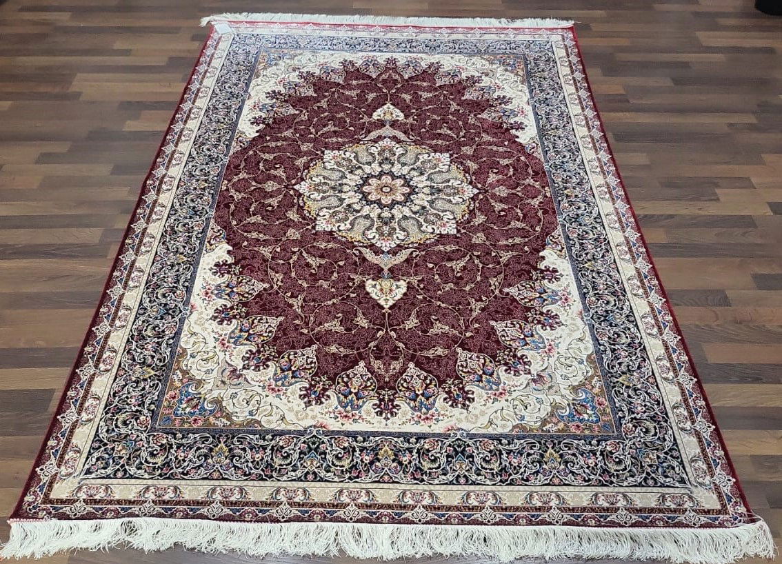 Code: C13016  Size: 255 X 155 cm Price Euro: 4800