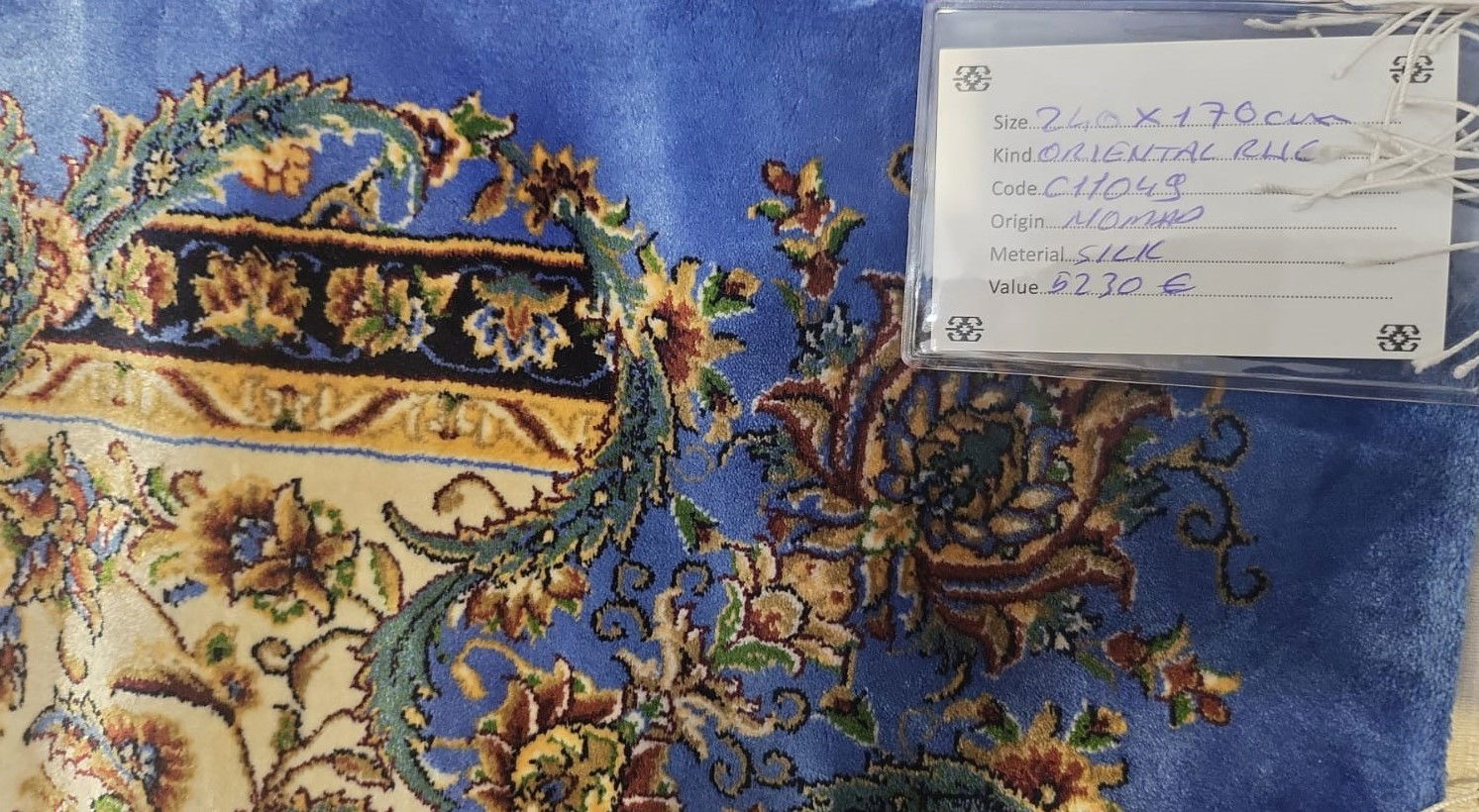 Code: C11049  Size: 240 X 170 cm  Price Euro: 5230