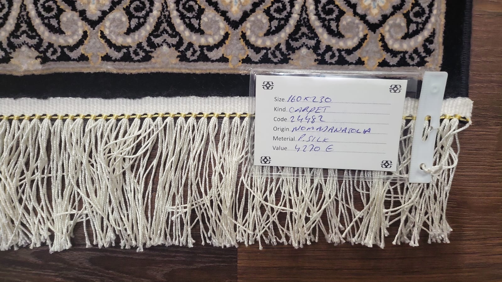 Code: 24482  Size: 230 X 160 cm  Price Euro: 4270