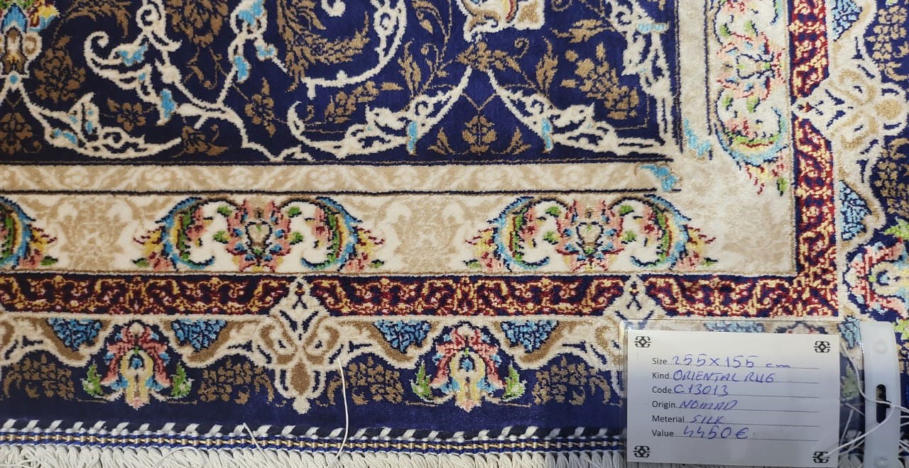 Code: C13013    Size: 255 X 155 cm    Price Euro: 4450