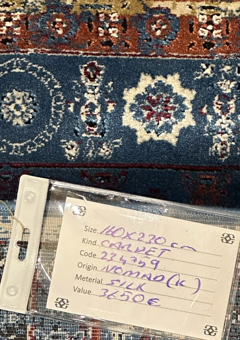 Code:234759  Size: 230 x 160 cm  Price Euro: 3650