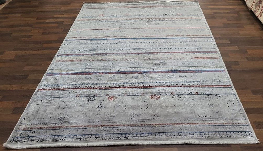 Code: 2347002  Size: 230 X 160 cm  Price Euro: 3450