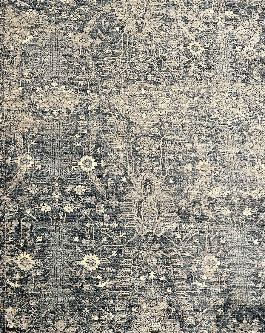 Code: 2347529  Size: 230 X 160 cm  Price Euro: 2900