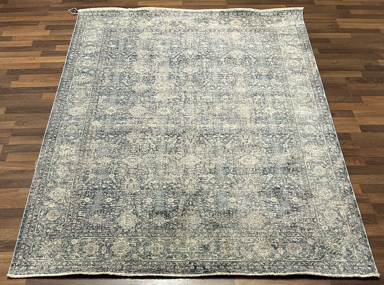 Code: 2347529  Size: 230 X 160 cm  Price Euro: 2900