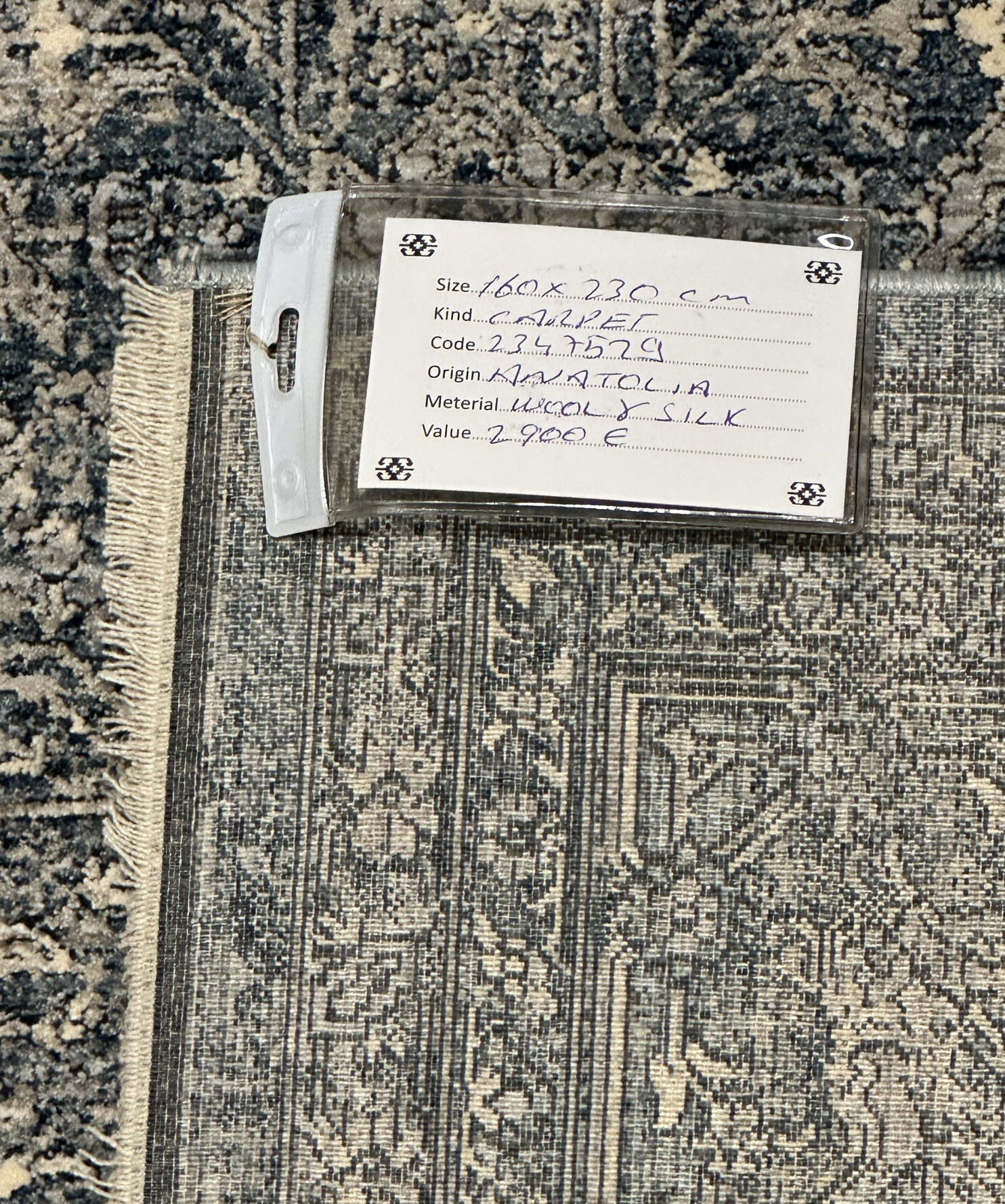 Code: 2347529  Size: 230 X 160 cm  Price Euro: 2900