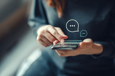 Shout.  Text based support.