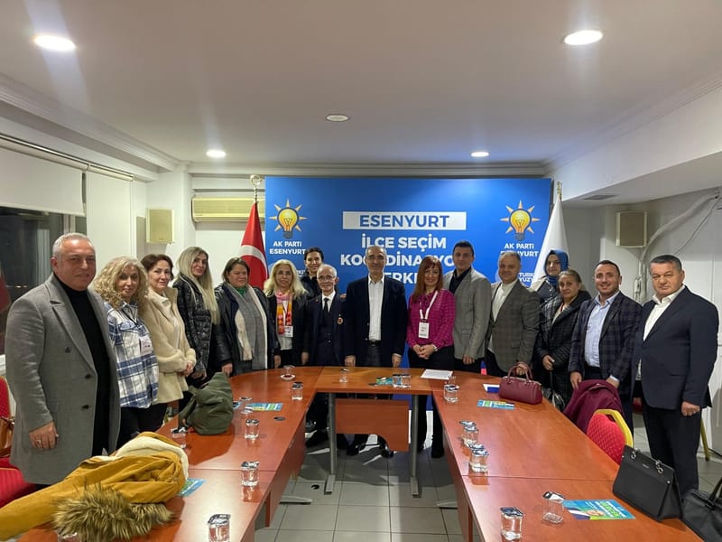 OYLARIMIZ HAYVANLAR için: SÖZ VER" kampanyası kapsamında Esenyurt Belediyesi Ak Parti Başkan Adayı Sn. Hamit Öncü ile İstanbul Hayvan Hakları Platformu biraraya geldi.