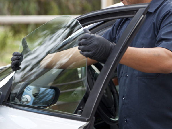 Auto Glass Repair Oakland