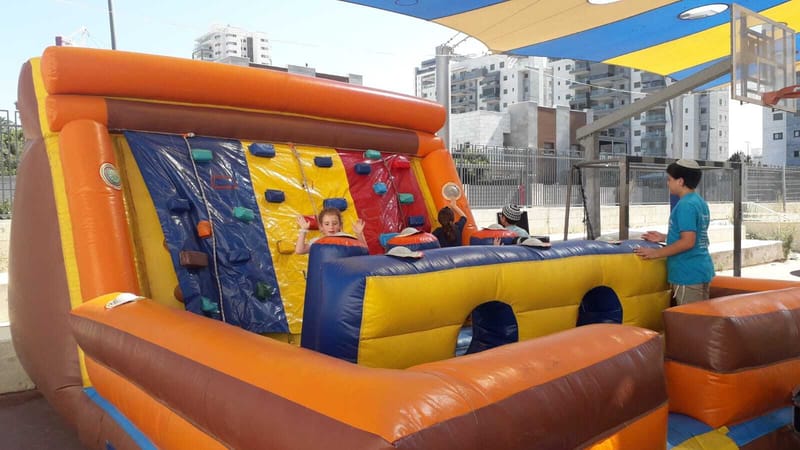 הפנינג מתנפחים לפורים