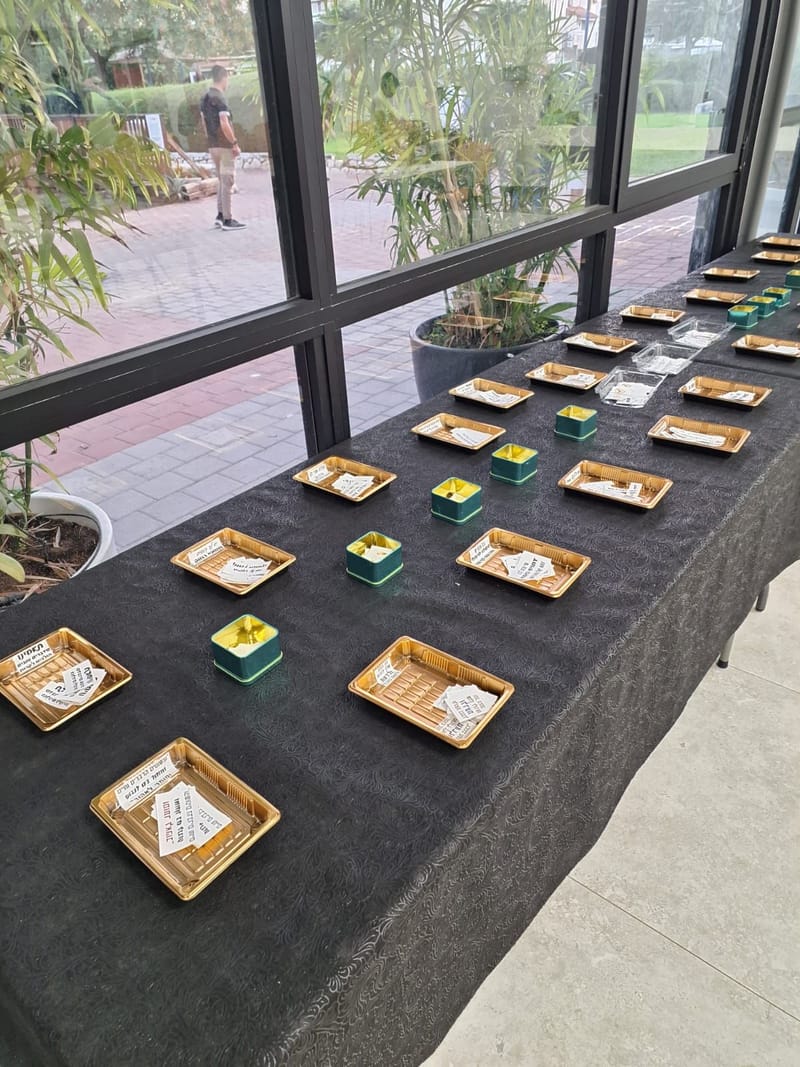 סדנת עיצוב ספלים