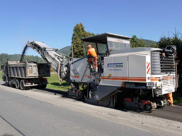 Tschechisches Straßenrecycling-Unternehmen setzt neue ökologische Maßstäbe