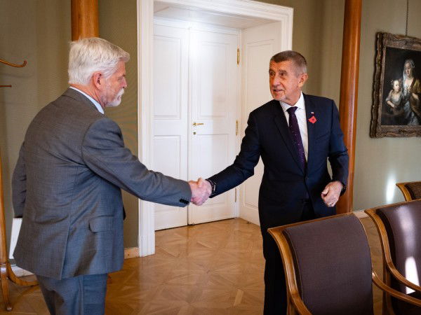 Pavel fordert von Babiš Lösung seines Interessenkonfliktes vor der Ernennung zum Premier