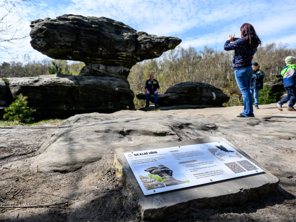 Neuer Blick auf die Felsenstadt von Tisá