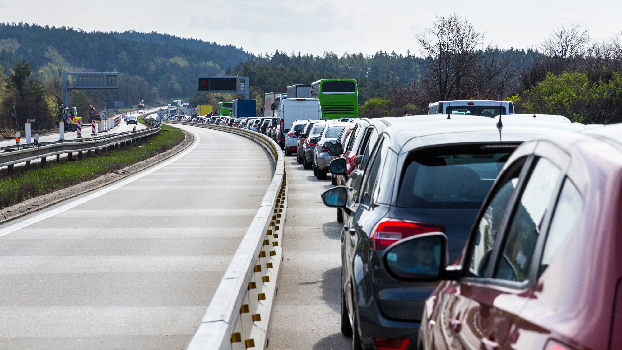 Parlament beendet die automatische Preisanpassung für Autobahnvignetten