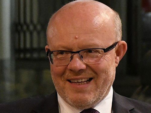 Keine Privilegien für "betuchte" Patienten im Gesundheitswesen