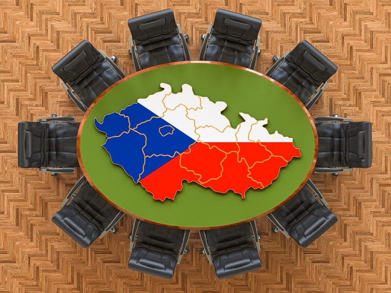 NMS-Wahlumfrage August: ANO gewinnt dazu, Spolu verliert