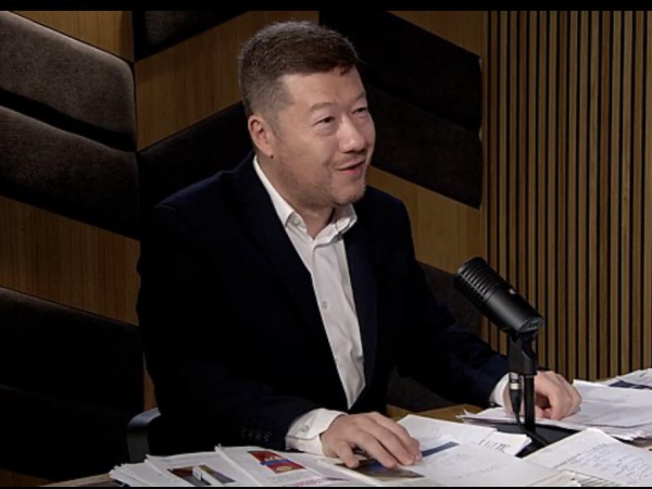 Okamura wird Parlamentspräsident, Christdemokraten protestieren