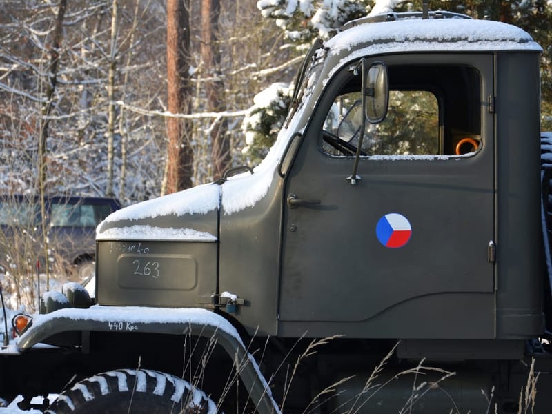 Parlament billigt höhere Verteidigungsausgaben