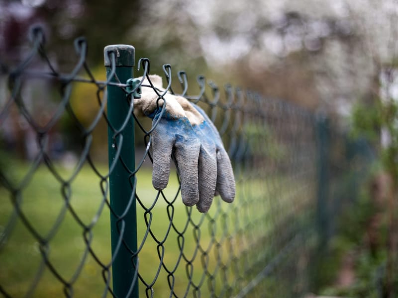 Arbeitslosigkeit sinkt - offene Stellen steigen