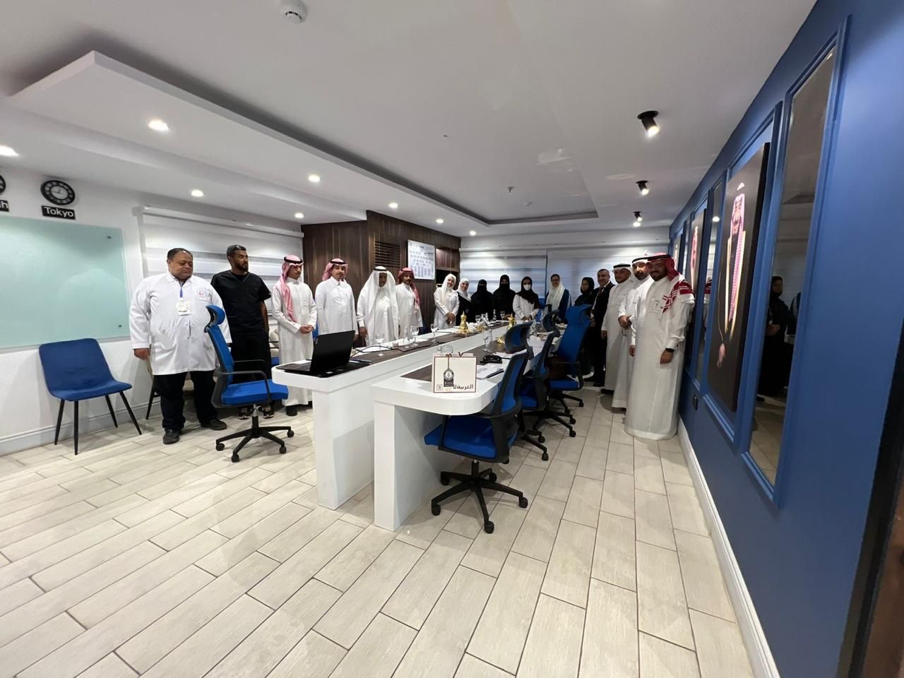 Participation of community leaders in discussing hospital strategy