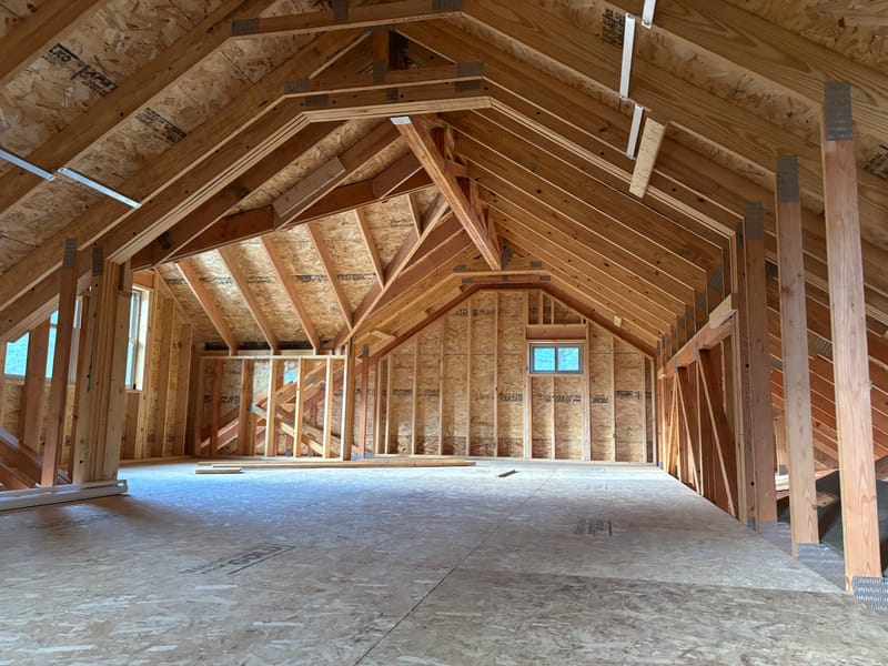 28' x 34' x 10' Garage with Bonus Room