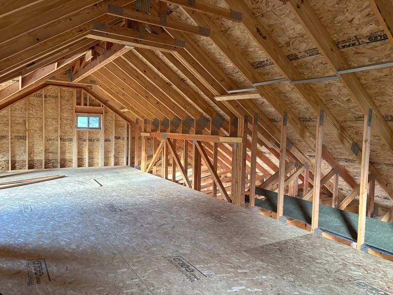 28' x 34' x 10' Garage with Bonus Room