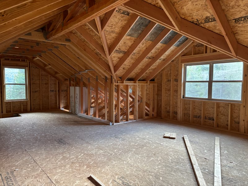 28' x 34' x 10' Garage with Bonus Room