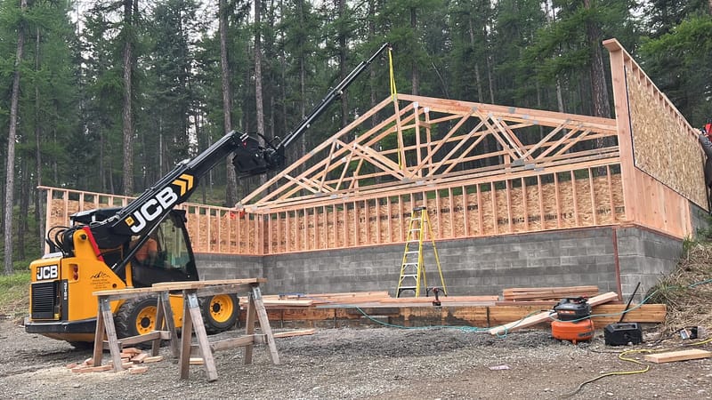 45'x25' storage building 