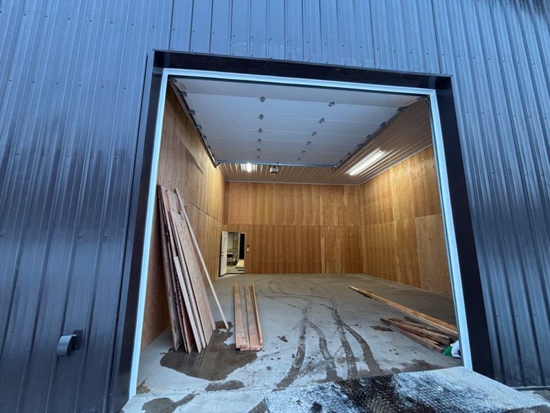 90' x 200' Indoor Arena