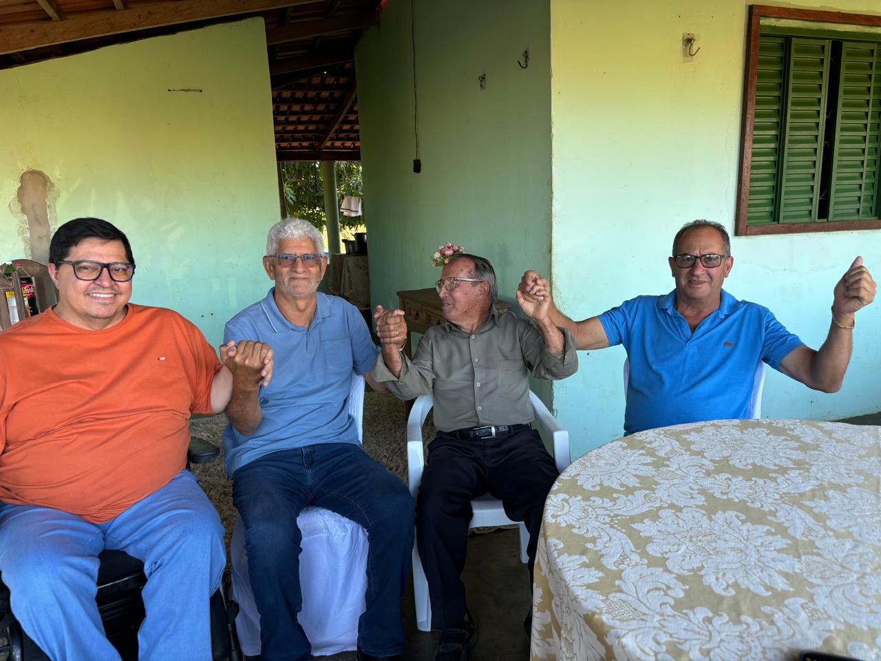 Evidenciada aliança política entre Silvestre, Araújo e Botelho nas eleições municipais em Divinópolis do Tocantins