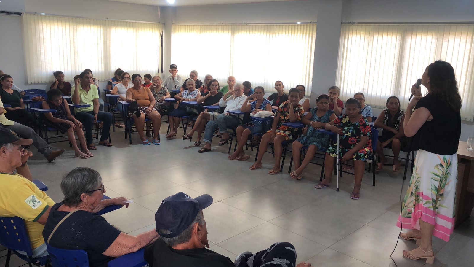 Utilidade Pública: Campanha do Setembro Amarelo promove Roda de Conversa no SCFV Romualdo Wanderley na prevenção ao suicídio em Divinópolis