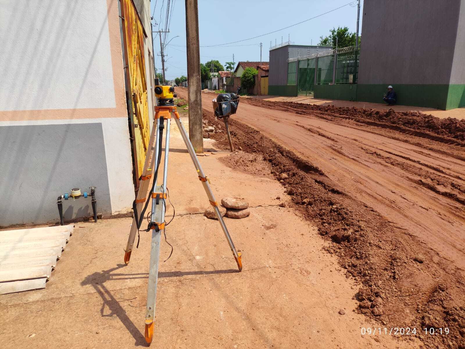 Começa a tão esperada reconstrução da Rua Marcílion Martins em Divinópolis do Tocantins