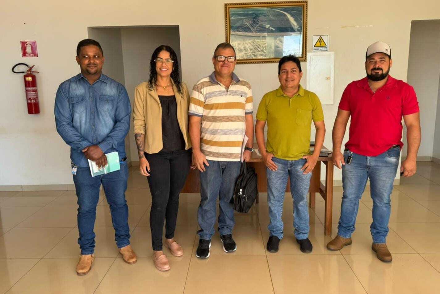 Equipe de transição do prefeito eleito de Caseara Marcos do Chico inicia visitas oficiais as secretarias em Caseara