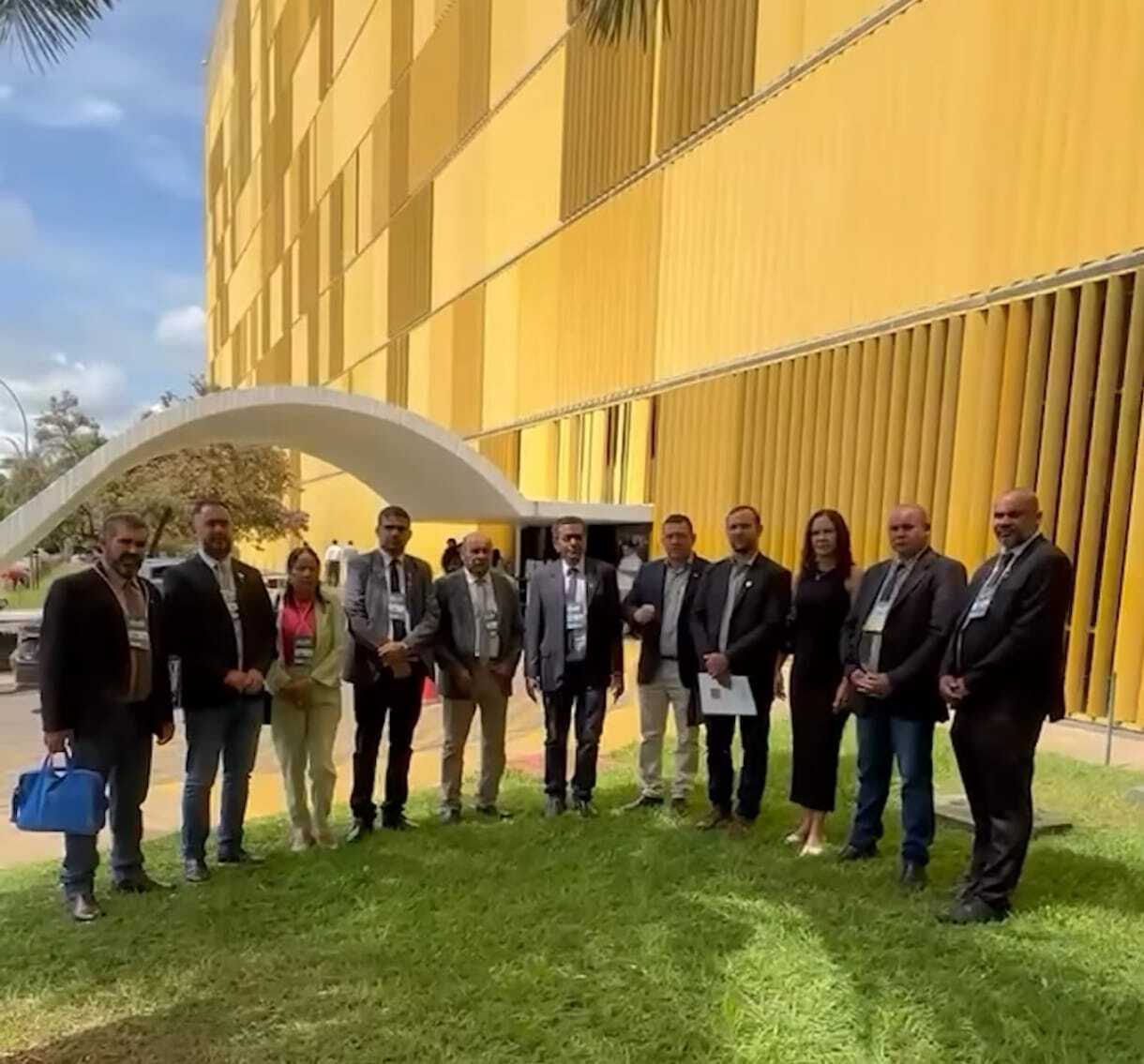 Prefeito Saulo Barbosa, vice-prefeito James Braga e vereadores representam Marianópolis na 24ª Marcha dos Gestores, em Brasília