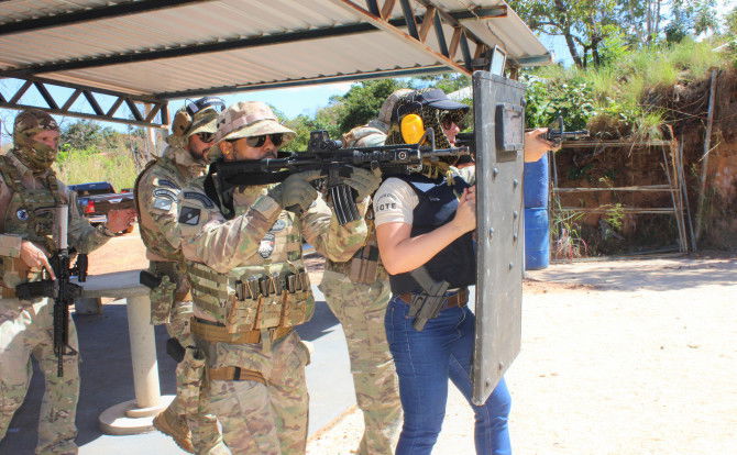 Grupo de Operações Táticas Especiais realiza treinamento com foco na atualização e aperfeiçoamento das técnicas operacionais