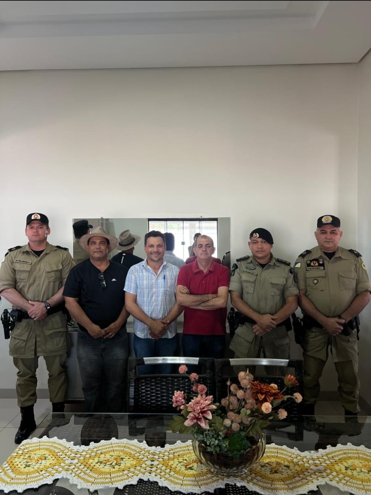 Polícia Militar e Prefeitura de Caseara Alinham Policiamento para Temporada de Praia