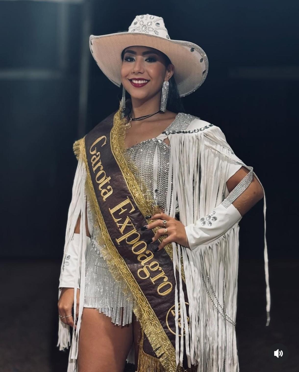 Hellen Ferreira Garota Expoagro Barrolândia 24 desponta como forte concorrente ao título de Miss Feneva 2025