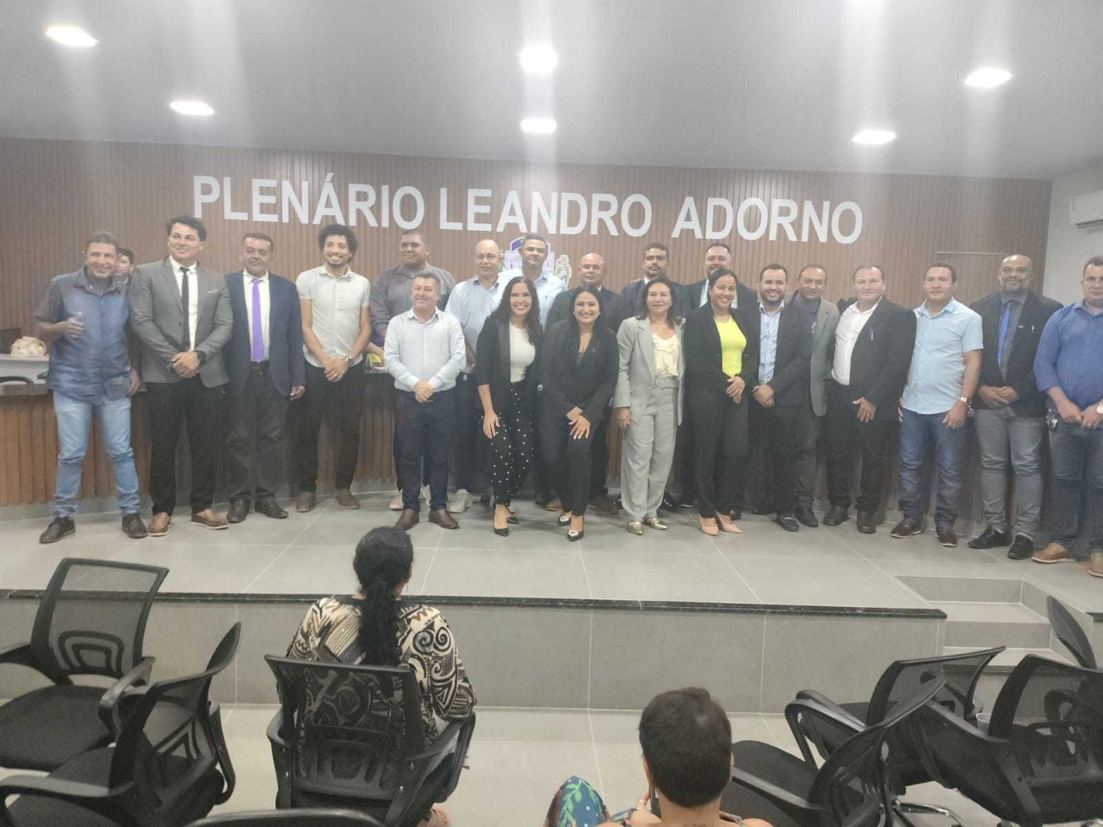 Câmara de Vereadores reinaugura plenário Leandro Adorno em Divinópolis do Tocantins ao custo de 200 mil