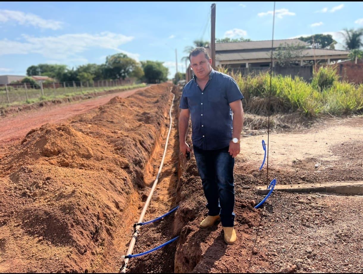 Prefeitura de Abreulândia realiza obra de expansão da rede de água tratada na Avenida Pouso Alto