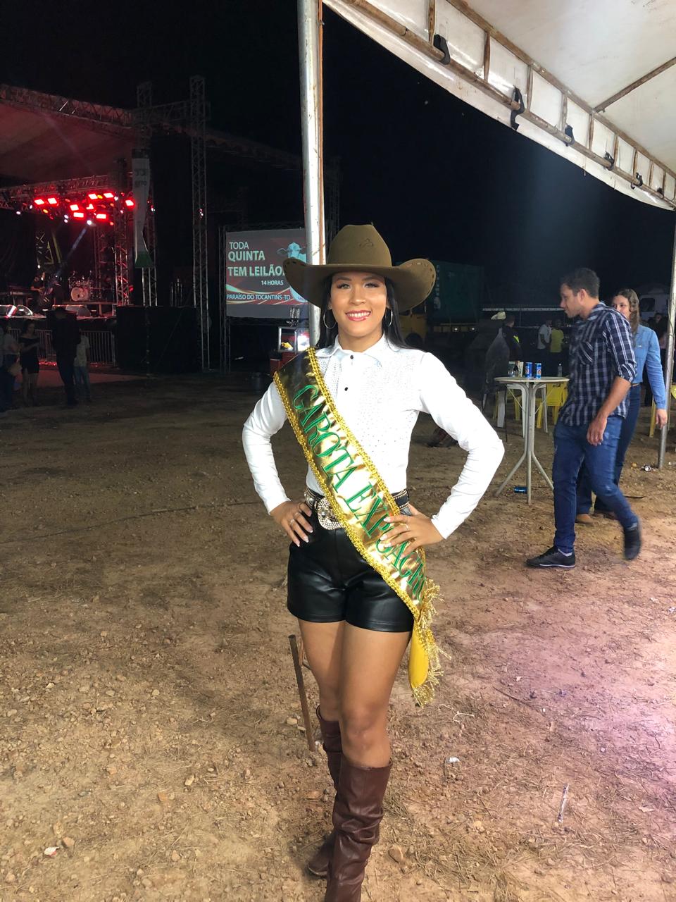 Divina Batista Garota Expoagro 2024 grava entrevista ao Caipó Notícias sobre ter representado a beleza da mulher de Abreulândia