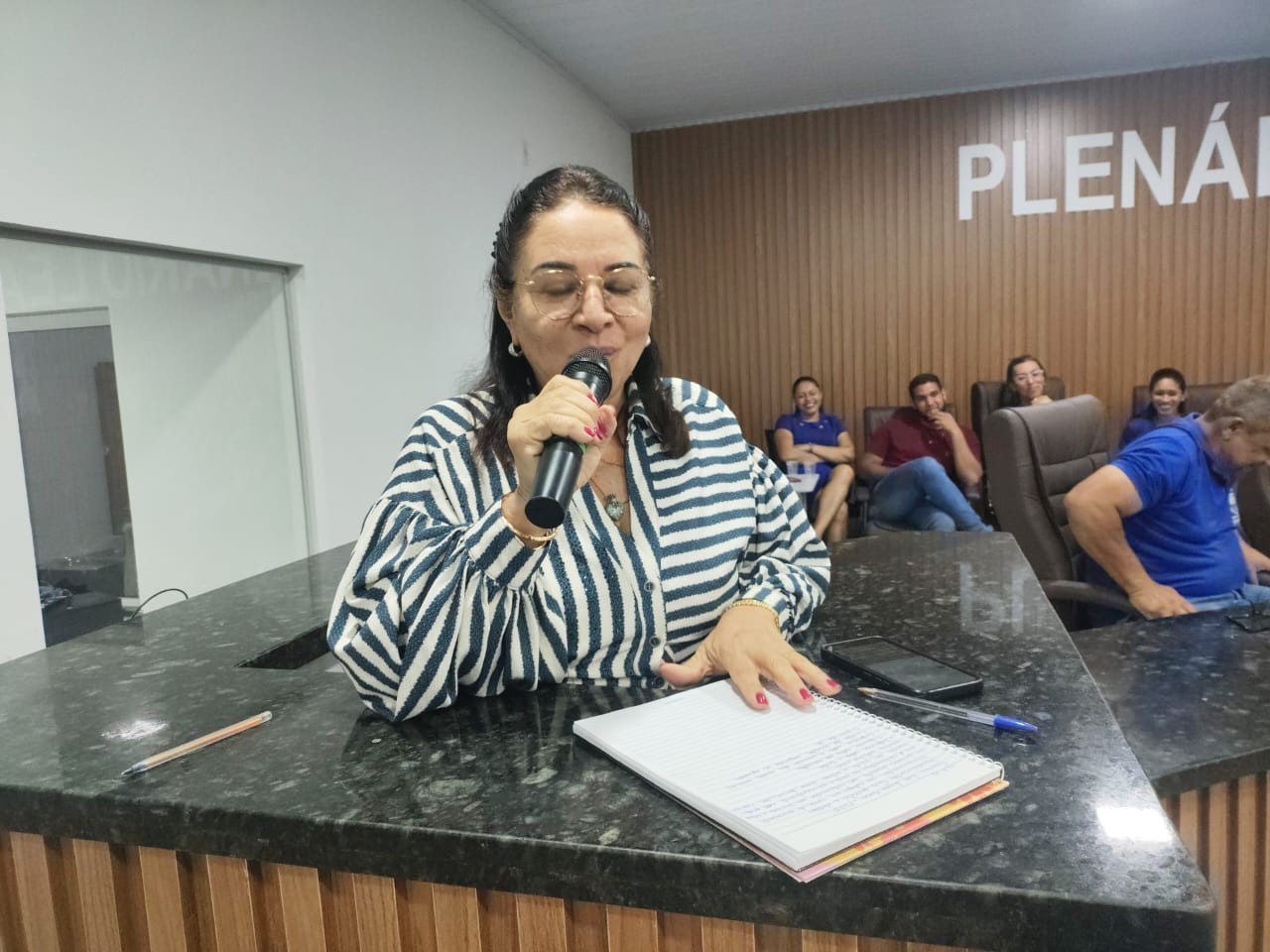 Ângela Maria destina emendas para Saúde e Infraestrutura em Divinópolis do Tocantins