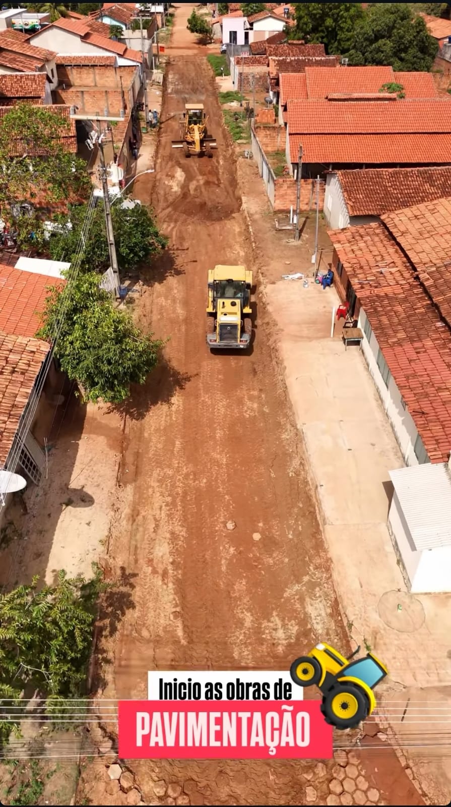Após 20 anos de descaço e abandono Rua Marcilon Martins finalmente será reconstruida em Divinópolis