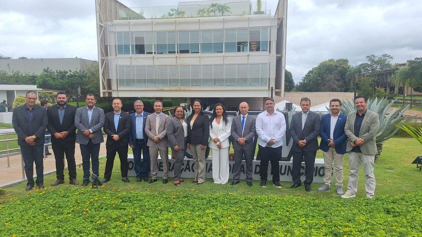 ATM mobiliza prefeitos a Brasília para sensibilizar Congresso Nacional sobre matérias de impactos financeiros às prefeituras