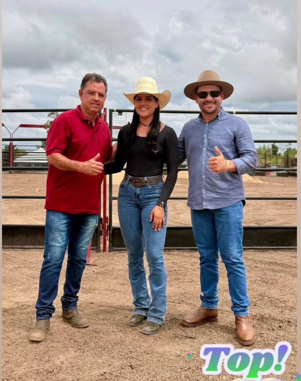 Prefeito Marcos do Chico visita estrutura do Rodeio Show no assentamento Ananício Barros em Caseara